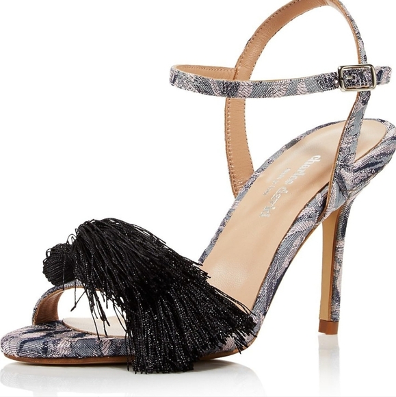 Charles David Women's Sassy Pump￼￼ - Picture 2 of 8